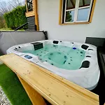 Calm Hertelend * Magyarhertelend