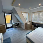 Calm Hertelend *