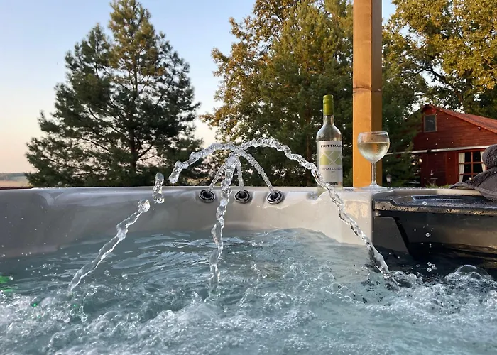 Calm Hertelend Magyarhertelend