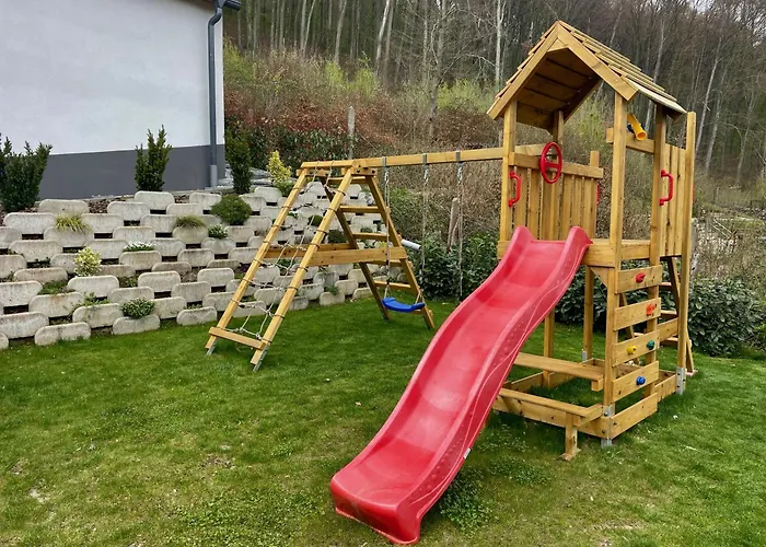 Calm Hertelend Lejlighed